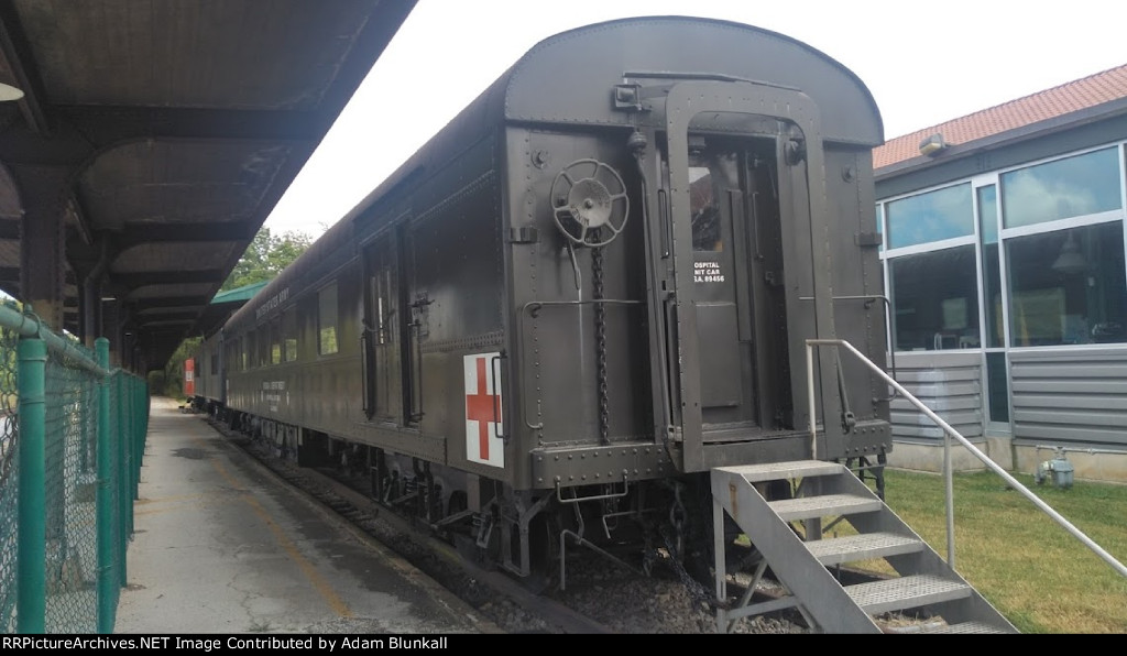 Hospital Car 89486